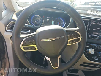 2024 Chrysler Pacifica Touring L 121.6" WB - miniatura 10