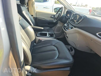 2024 Chrysler Pacifica Touring L 121.6" WB - miniatura 8
