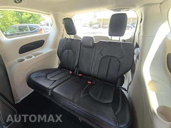 2024 Chrysler Pacifica Touring L 121.6" WB - miniatura 11