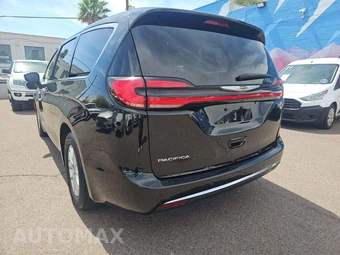 2024 Chrysler Pacifica Touring L 121.6" WB - miniatura 2