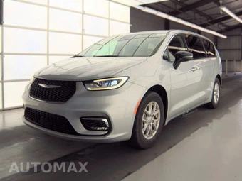 2024 Chrysler Pacifica Touring L 121.6" WB