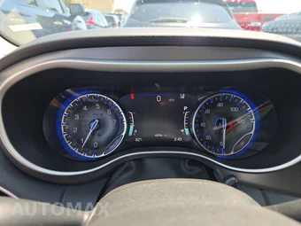 2024 Chrysler Pacifica Touring L 121.6" WB - miniatura 12