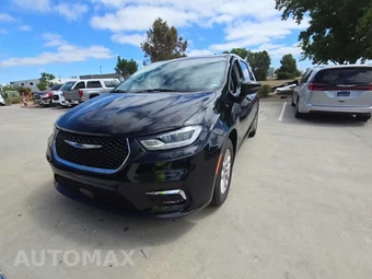 2024 Chrysler Pacifica Touring L 121.6" WB