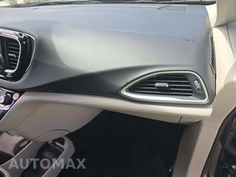 2024 Chrysler Pacifica Touring L 121.6" WB - miniatura 17