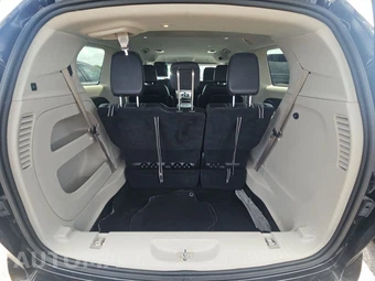 2024 Chrysler Pacifica Touring L 121.6" WB - miniatura 17