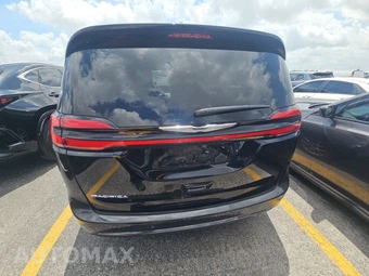2024 Chrysler Pacifica Touring L 121.6" WB - miniatura 5