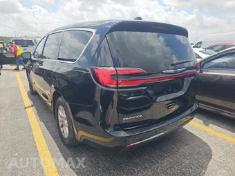 2024 Chrysler Pacifica Touring L 121.6" WB - miniatura 6