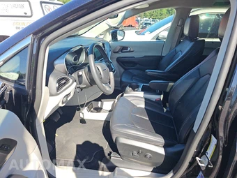 2024 Chrysler Pacifica Touring L 121.6" WB - miniatura 7