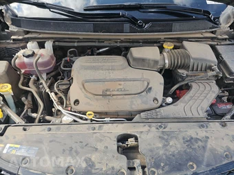 2024 Chrysler Pacifica Touring L 121.6" WB - miniatura 17