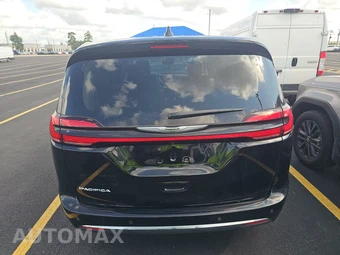 2024 Chrysler Pacifica Touring L 121.6" WB - miniatura 5