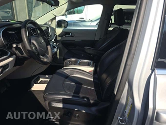 2024 Chrysler Pacifica Touring L 121.6" WB - miniatura 6