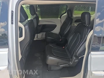 2024 Chrysler Pacifica Touring L 121.6" WB - miniatura 16