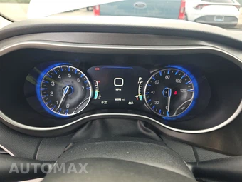 2024 Chrysler Pacifica Touring L 121.6" WB - miniatura 18