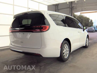 2024 Chrysler Pacifica Touring L 121.6" WB - miniatura 5