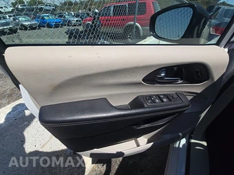 2024 Chrysler Pacifica Touring L 121.6" WB - miniatura 9