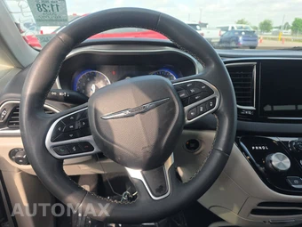 2024 Chrysler Pacifica Touring L 121.6" WB - miniatura 10