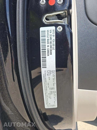 2024 Chrysler Pacifica Touring L 121.6" WB - miniatura 5