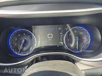 2024 Chrysler Pacifica Touring L 121.6" WB - miniatura 9