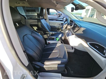 2024 Chrysler Pacifica Touring L 121.6" WB - miniatura 14