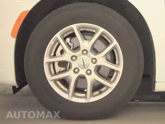 2024 Chrysler Pacifica Touring L 121.6" WB - miniatura 9