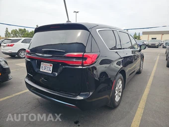 2024 Chrysler Pacifica Touring L 121.6" WB - miniatura 4