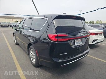 2024 Chrysler Pacifica Touring L 121.6" WB - miniatura 6