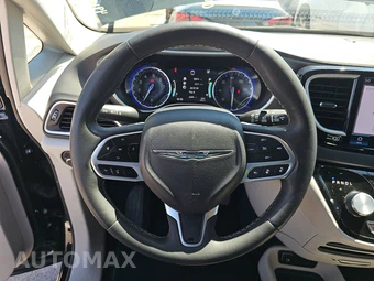 2024 Chrysler Pacifica Touring L 121.6" WB - miniatura 16