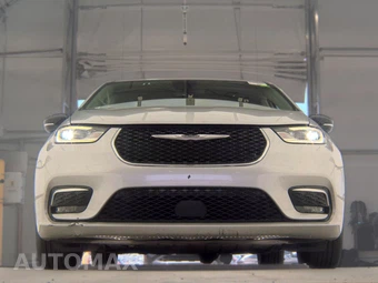2024 Chrysler Pacifica Touring L 121.6" WB - miniatura 3