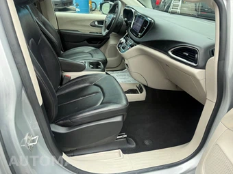 2024 Chrysler Pacifica Touring L 121.6" WB - miniatura 14