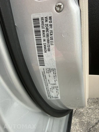 2024 Chrysler Pacifica Touring L 121.6" WB - miniatura 19