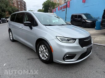 2024 Chrysler Pacifica Touring L 121.6" WB - miniatura 3