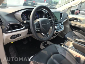 2024 Chrysler Pacifica Touring L 121.6" WB - miniatura 11