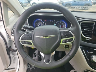 2024 Chrysler Pacifica Touring L 121.6" WB - miniatura 10