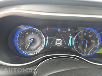 2024 Chrysler Pacifica Touring L 121.6" WB - miniatura 12