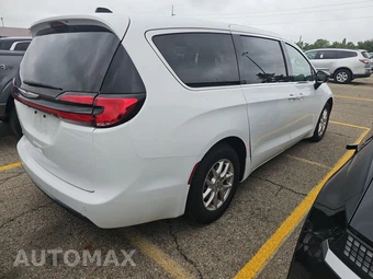 2024 Chrysler Pacifica Touring L 121.6" WB - miniatura 4
