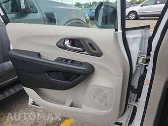 2024 Chrysler Pacifica Touring L 121.6" WB - miniatura 9