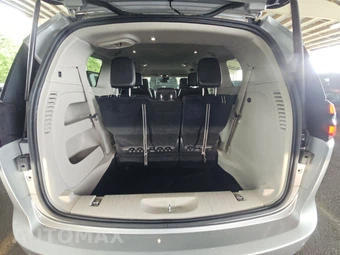 2024 Chrysler Pacifica Touring L 121.6" WB - miniatura 17