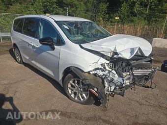 2024 Chrysler Pacifica Touring L 121.6" WB - miniatura 3