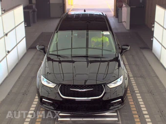 2024 Chrysler Pacifica Touring L 121.6" WB - miniatura 2