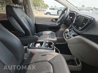 2024 Chrysler Pacifica Touring L 121.6" WB - miniatura 8
