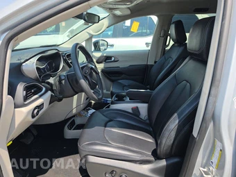 2024 Chrysler Pacifica Touring L 121.6" WB - miniatura 7