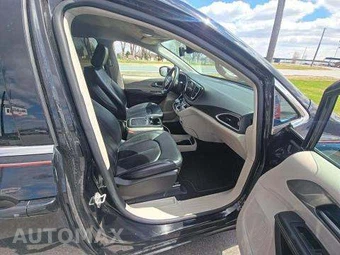 2024 Chrysler Pacifica Touring L 121.6" WB - miniatura 19