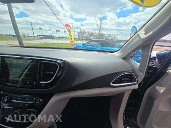 2024 Chrysler Pacifica Touring L 121.6" WB - miniatura 20