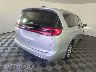 2024 Chrysler Pacifica Touring L 121.6" WB - miniatura 4