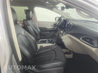 2024 Chrysler Pacifica Touring L 121.6" WB - miniatura 8