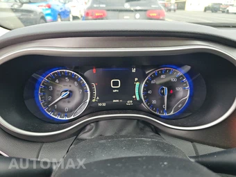 2024 Chrysler Pacifica Touring L 121.6" WB - miniatura 12
