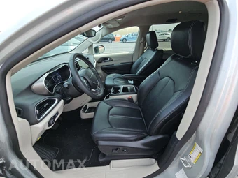2024 Chrysler Pacifica Touring L 121.6" WB - miniatura 7