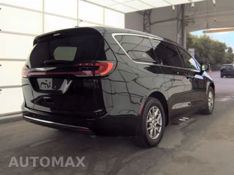 2024 Chrysler Pacifica Touring L 121.6" WB - miniatura 5