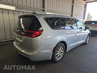 2024 Chrysler Pacifica Touring L 121.6" WB - miniatura 4
