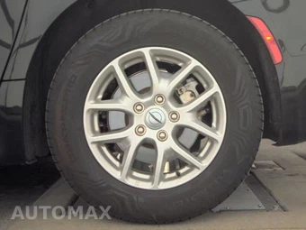 2024 Chrysler Pacifica Touring L 121.6" WB - miniatura 12